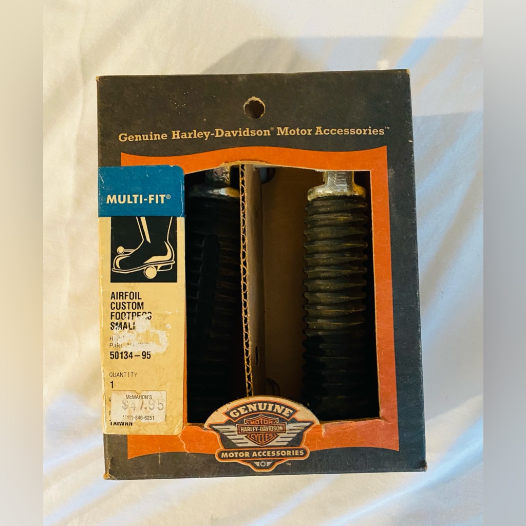 Harley Davidson Multi-Fit Airfoil Custom Footpegs Large 50134-95 New In Box